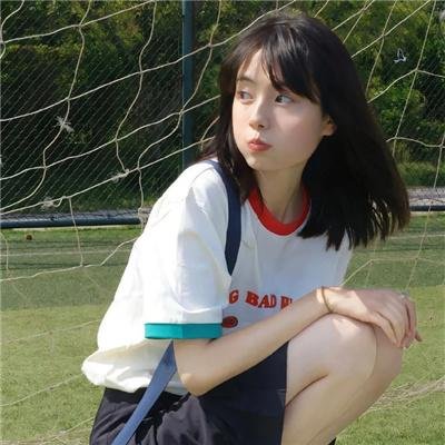 10号舱里的女人